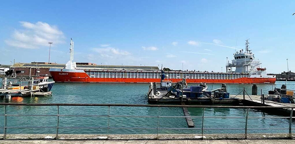 clairty peel ship at Newhaven Port
